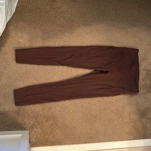 Lululemon Fast & Free Brown 25” leggings with pockets. Size 6.